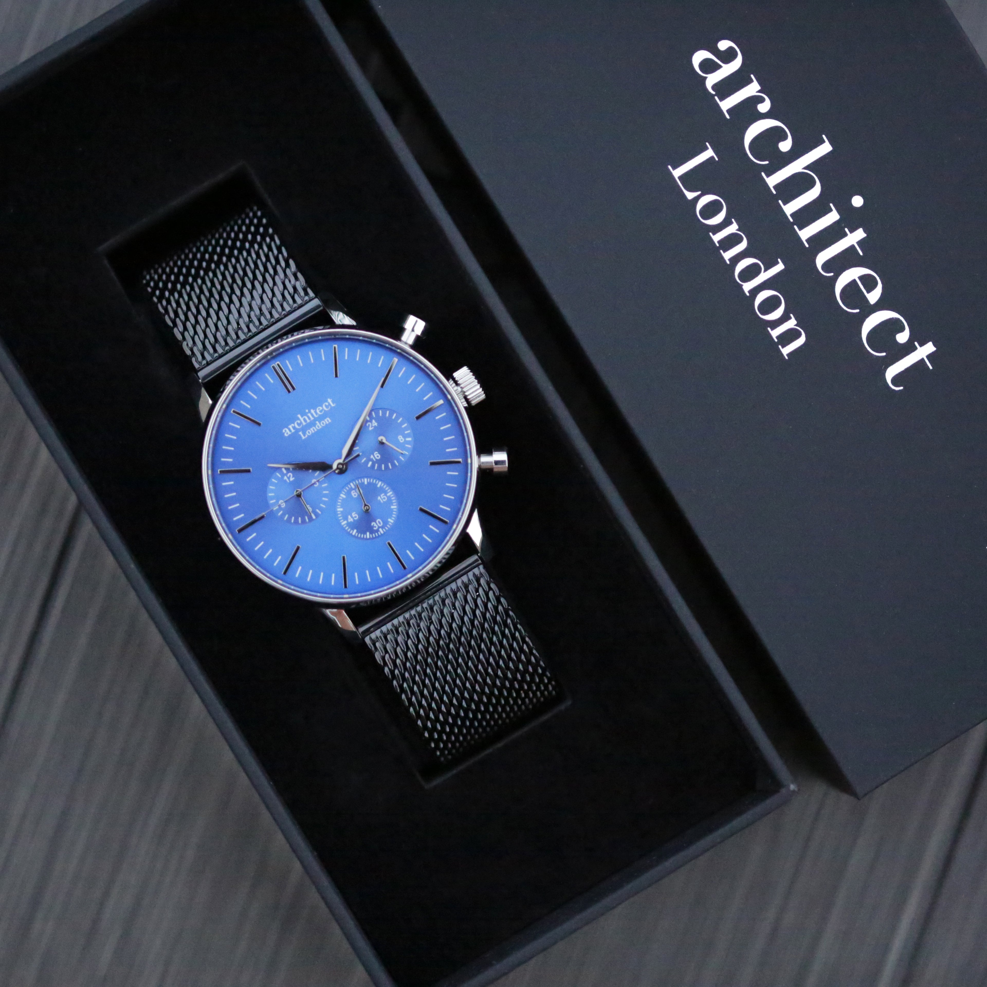 Luxury gift box with engraved men’s blue chronograph – Architect Watch Company