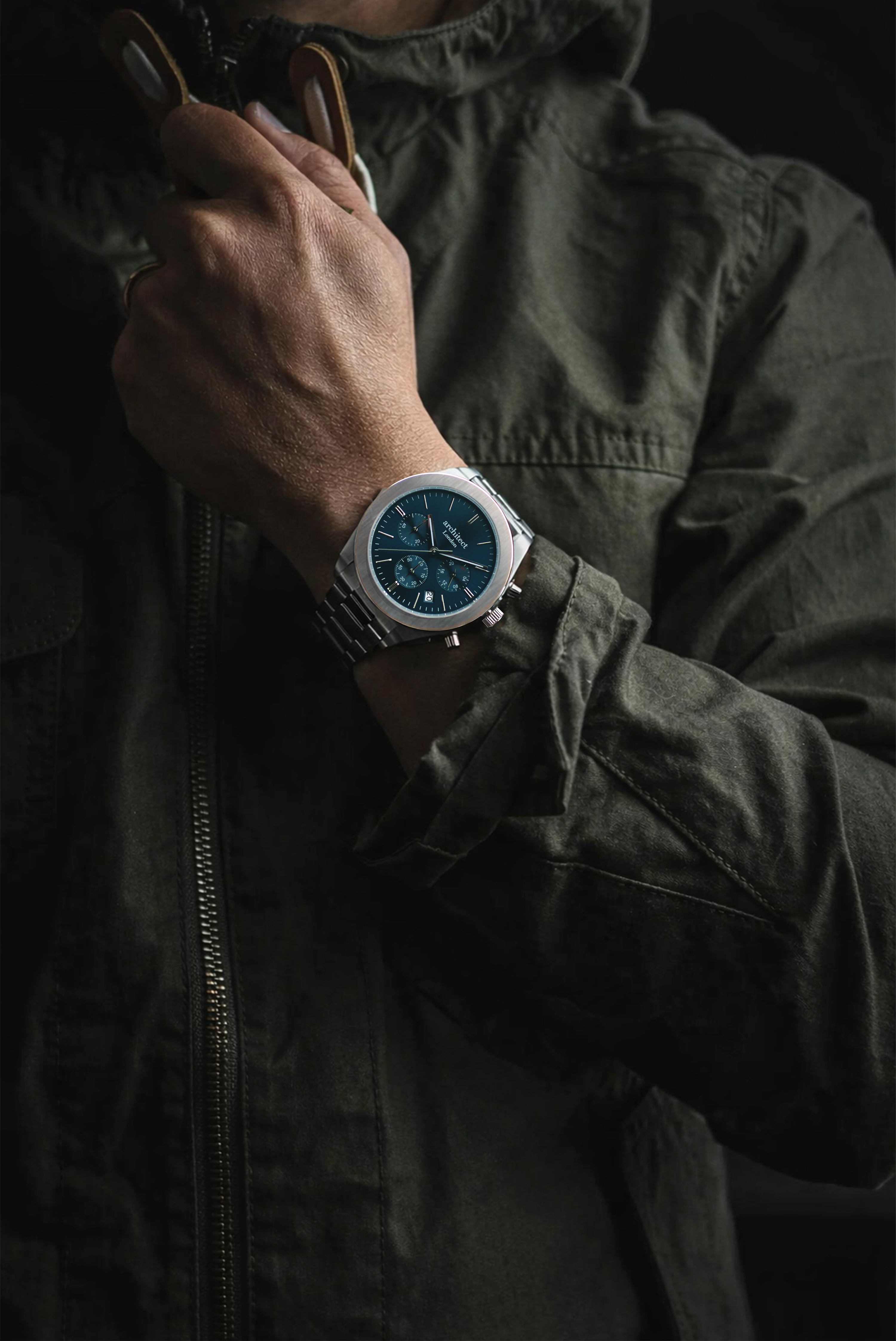 man wearing blue personalised watch silver bracelet