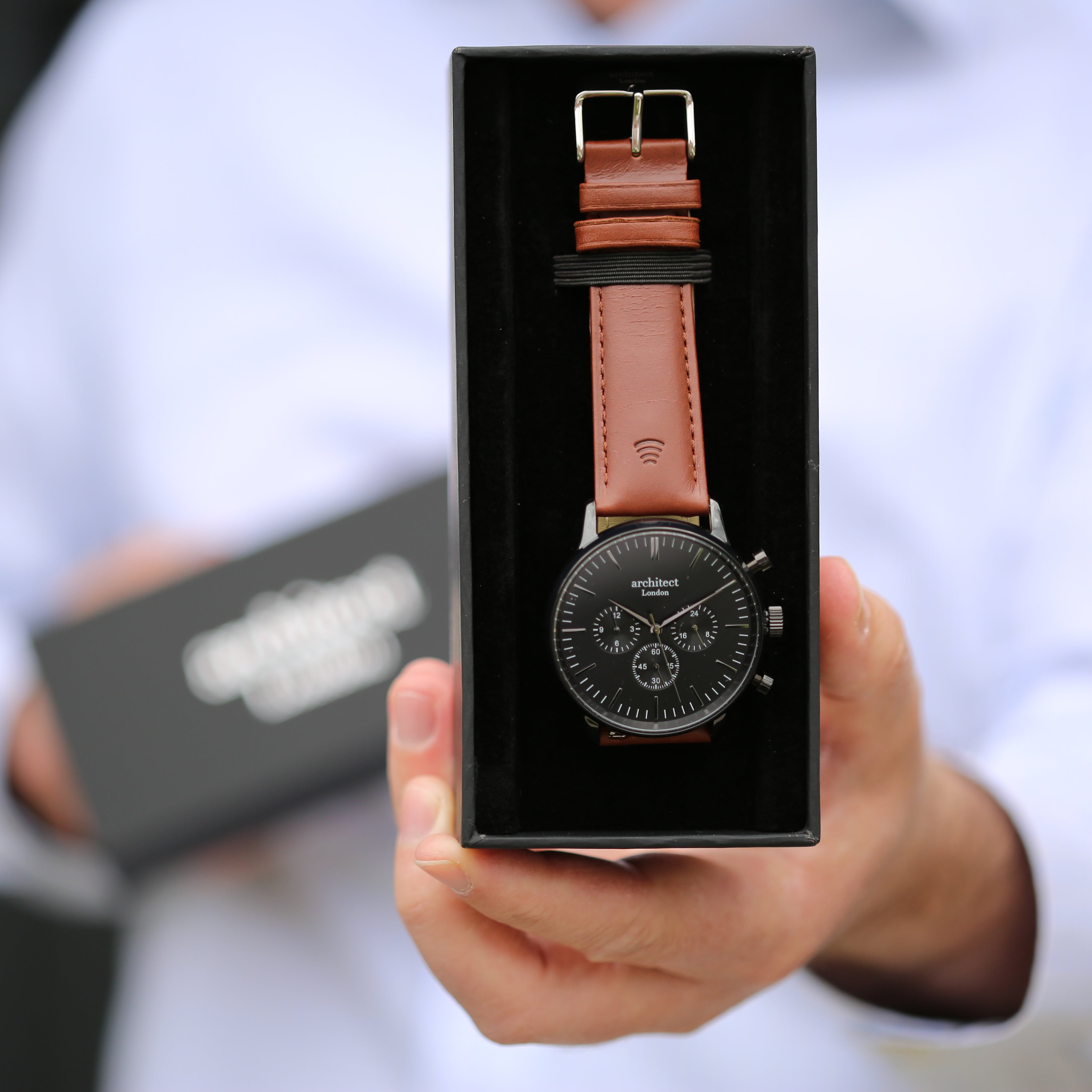 Contactless Payment Watch - Men's Motivator + Walnut Strap + Own Handwriting Engraving