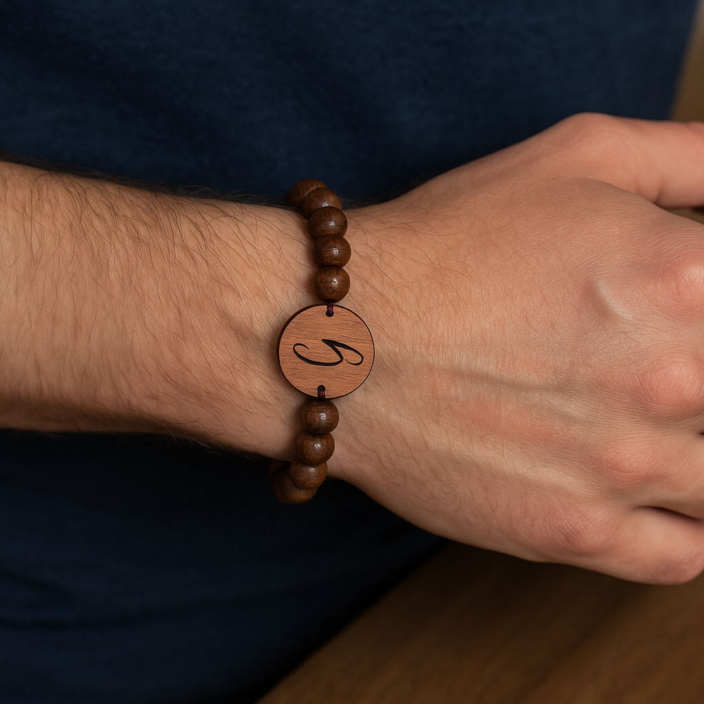 Wave Bracelet - Track a real Sea Turtle